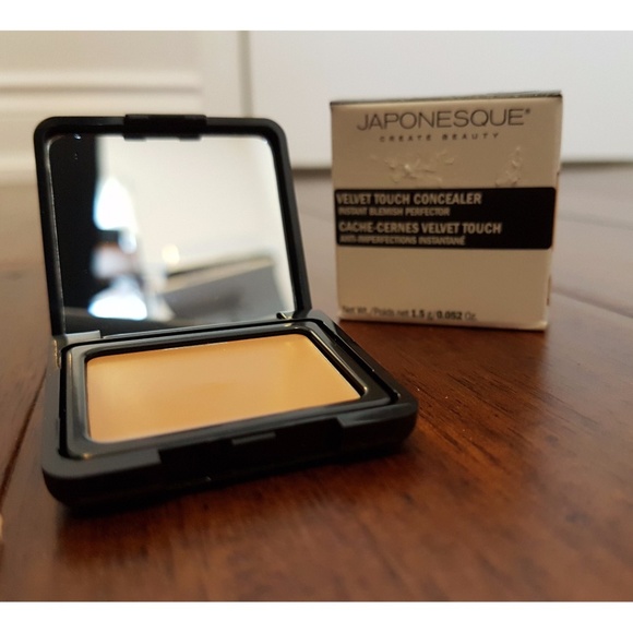 Japonesque Other - Brand new Japonesque concealer Japonesque Other - Brand new Japonesque concealer